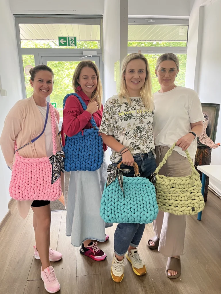 20240803_115314719_iOS-min