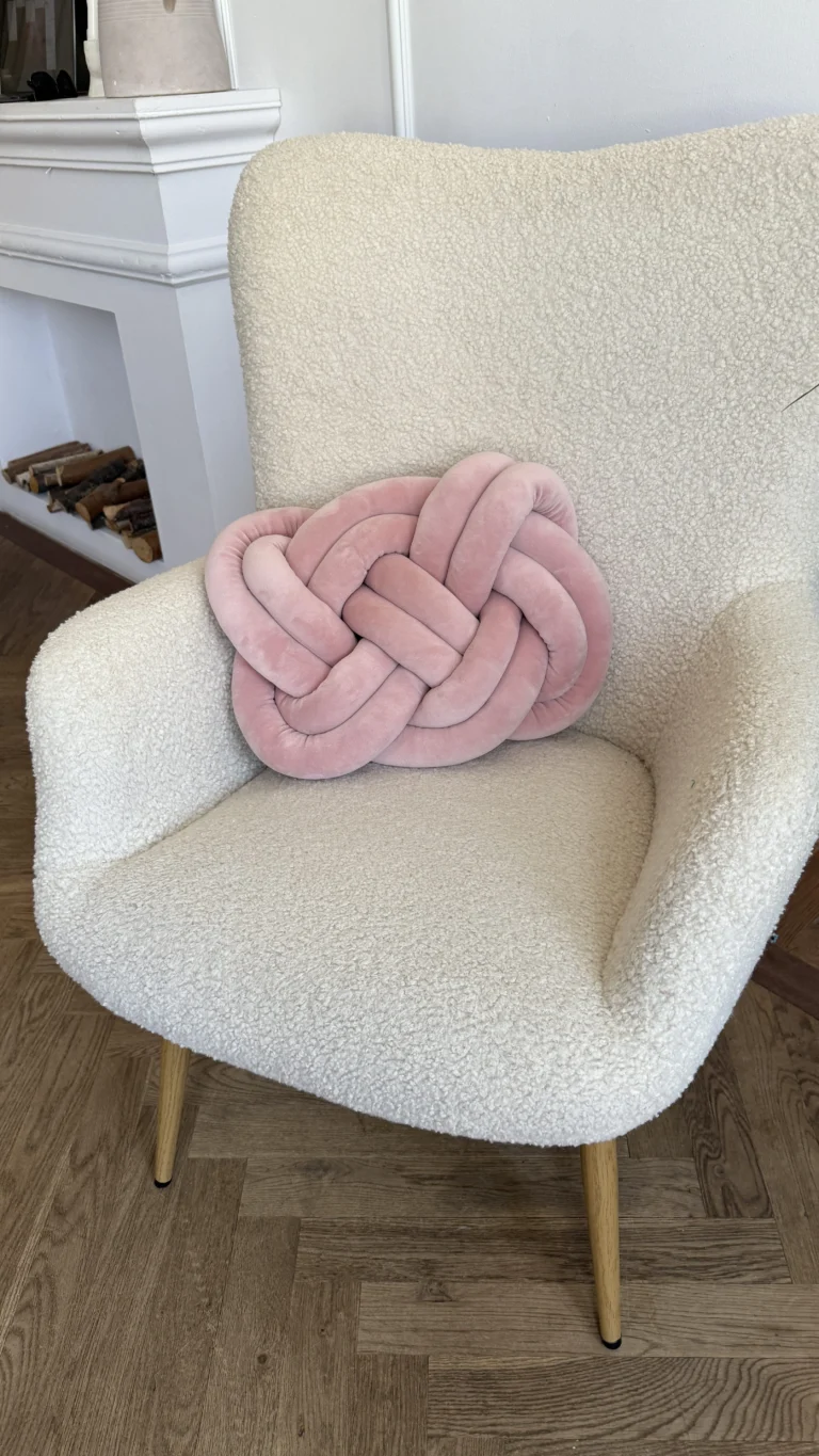 wyplatamy z włóczki velvet poduszka 2